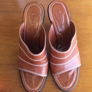 Tod’s open-toe sandals